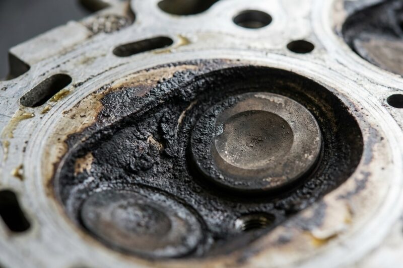 Wie sich Kohlenstoffablagerungen auf den Ventilsitzen auf die Motorleistung auswirken