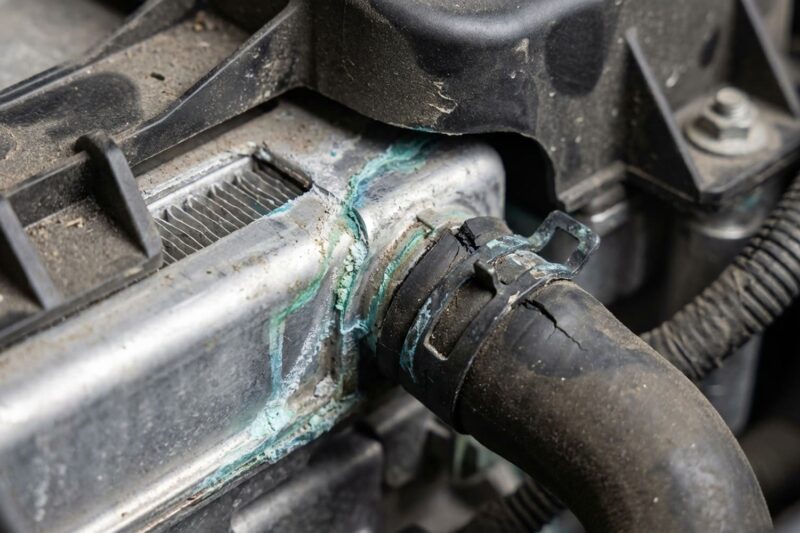 How to spot signs of a failing battery cooling module in a Nissan Leaf (2013–2017)