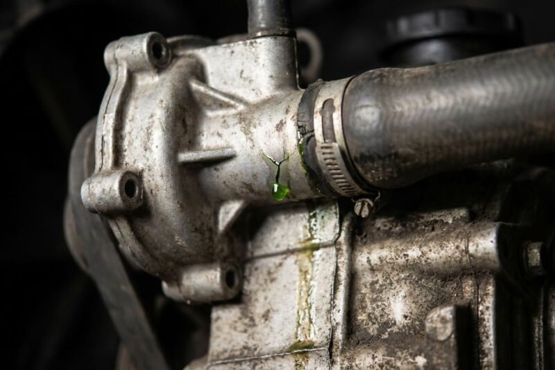 Wie man die Kühlmittelpumpleistung ohne Ausbau prüft