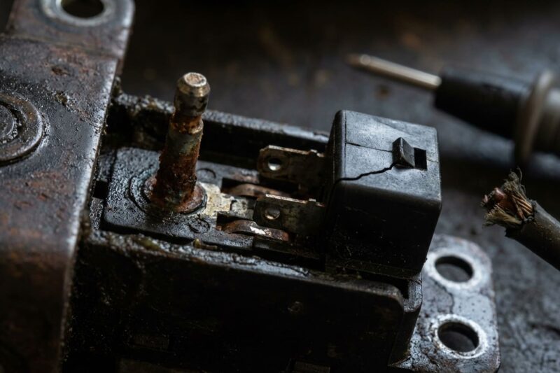Sitzverstellung funktioniert nur in eine Richtung: Motor oder Schalter defekt?