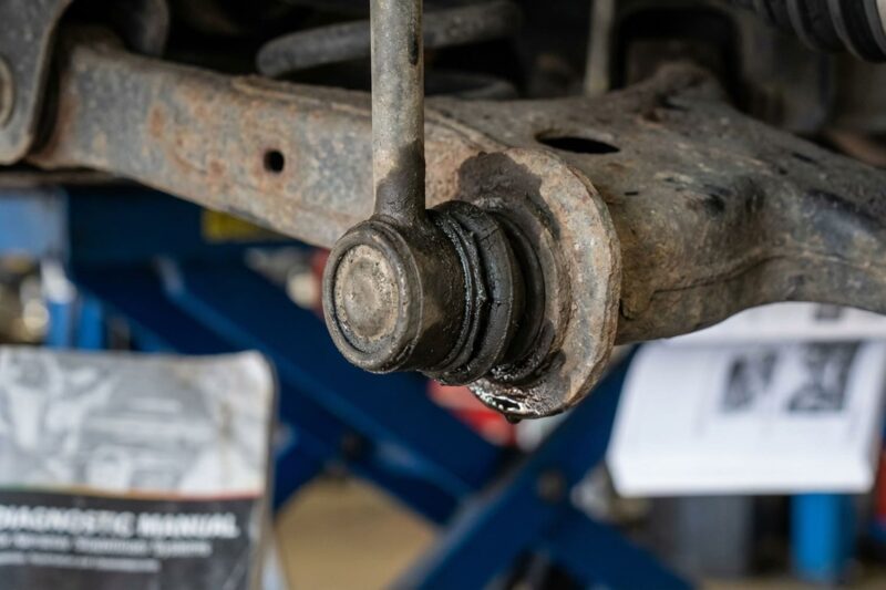 Stabilisatorlenker klappert erneut nach Austausch? Das sollten Sie prüfen