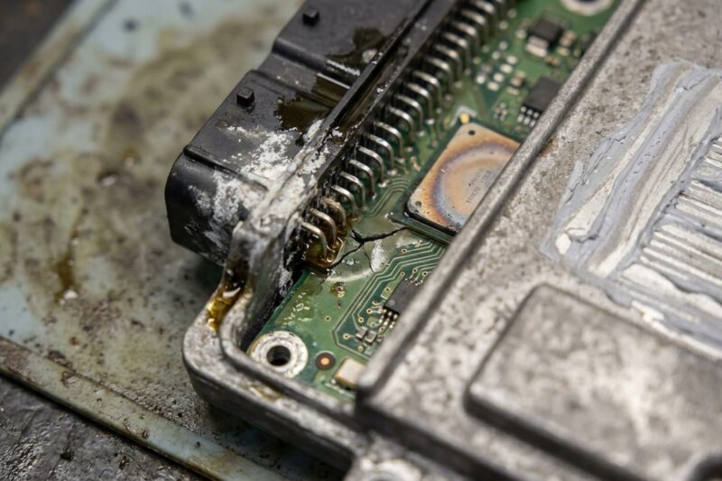 Why Do Hyundai/Kia DCT TCUs Overheat in Stop-and-Go Traffic?