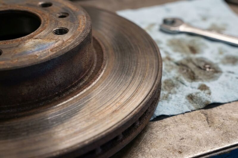 Why Do Tesla and Other EV Brake Pads Last 2–3 Times Longer? The Role of Regenerative Braking.