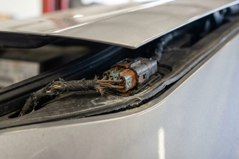 Why Tesla and Other EVs Integrate Antennas Into the Body Panels and the Impact on Collision Repair
